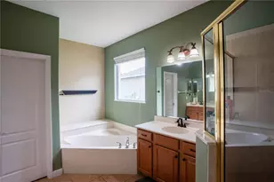 9968 Chardonnay Dr, Orlando, FL 32832 - Photo 18