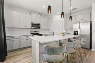 9098 Beach Tea Wy, Kissimmee, FL 34747 - Photo 2