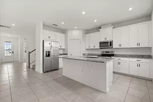 1051 Lakeshore Breeze Pl, Kissimmee, FL 34747 - Photo 2
