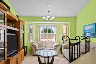 3320 Pineridge Cir, Kissimmee, FL 34746 - Photo 6