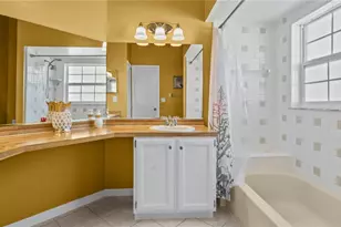 3320 Pineridge Cir, Kissimmee, FL 34746 - Photo 12