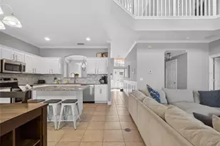 242 Solana Cir, Davenport, FL 33897 - Photo 10