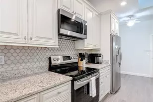 69 Enclave Dr, Winter Haven, FL 33884 - Photo 10