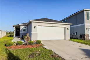 334 Preserve Pointe Blvd, Davenport, FL 33837 - Photo 2