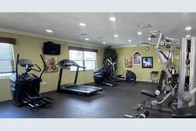 7210 N Manhattan Avenue #2011, Tampa, FL 33614 - Photo 18