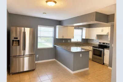 7210 N Manhattan Avenue #2011, Tampa, FL 33614 - Photo 2
