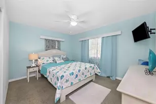 2025 Temple Terrace, Clearwater, FL 33764 - Photo 22
