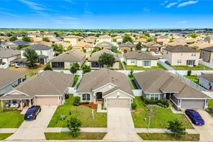 818 Landmark Hls Dr, Haines City, FL 33844 - Photo 10