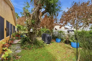 675 Basingstoke Ct, Poinciana, FL 34758 - Photo 36