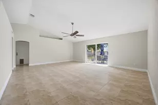910 Amy Ridge Ct, Kissimmee, FL 34747 - Photo 14