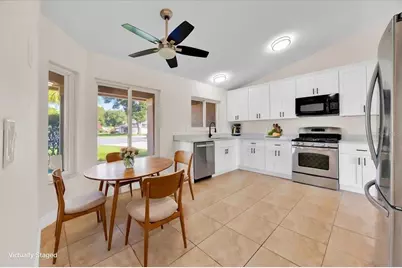 910 N Amy Ridge Court, Kissimmee, FL 34747 - Photo 6