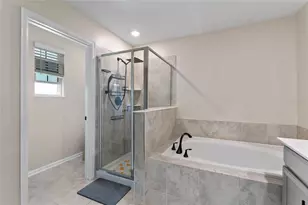 8995 Fluffy Lie Ct, Davenport, FL 33896 - Photo 24
