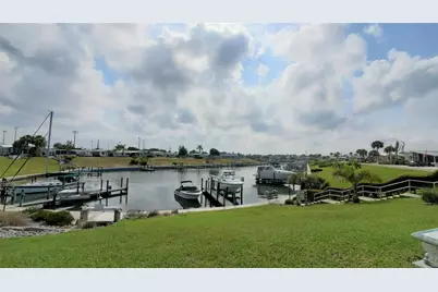 712 Carefree, Venice, FL 34285 - Photo 38