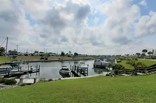 712 Carefree, Venice, FL 34285 - Photo 38