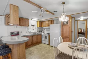 132 Orangewood Dr, Lake Wales, FL 33898 - Photo 6