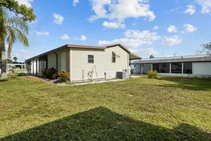 132 Orangewood Dr, Lake Wales, FL 33898 - Photo 26