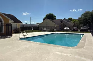 3136 Enclave Ct, Kissimmee, FL 34746 - Photo 24