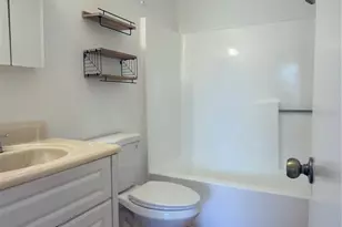 3136 Enclave Ct, Kissimmee, FL 34746 - Photo 16