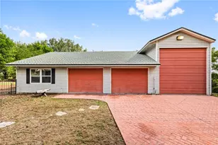 11415 Tuscarora Ln, Minneola, FL 34715 - Photo 2