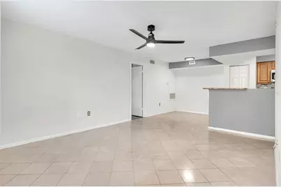 3032 Parkway Boulevard #201, Kissimmee, FL 34747 - Photo 4