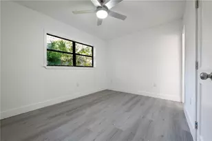 309 Hope Cir, Orlando, FL 32811 - Photo 14