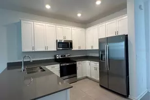7521 Stone Crk Trl, Kissimmee, FL 34747 - Photo 2