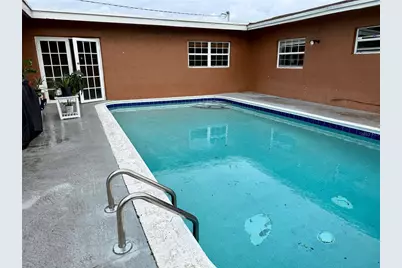 132 NW 15th Court, Pompano Beach, FL 33060 - Photo 2