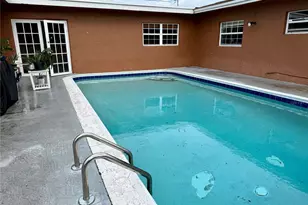 132 NW 15th Ct, Pompano Beach, FL 33060 - Photo 2