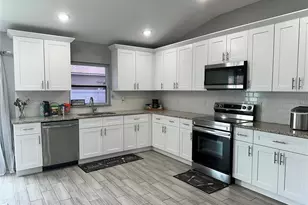 943 Derbyshire Dr, Kissimmee, FL 34758 - Photo 4