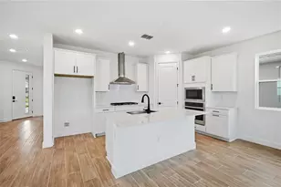 5139 Spring Maiden Circle, Apollo Beach, FL 33572 - Photo 16