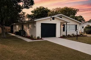 291 Poinciana Ave, Port Orange, FL 32127 - Photo 2