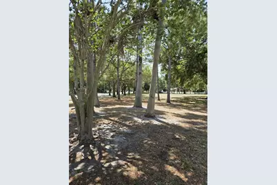 5210 Dr Martin Luther King Jr St N Street, Saint Petersburg, FL 33703 - Photo 32