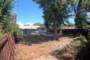 5210 Dr Martin Luther King Jr St N St, Saint Petersburg, FL 33703 - Photo 14