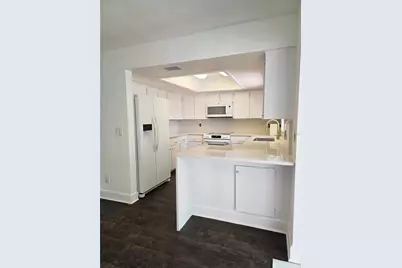 5210 Dr Martin Luther King Jr St N Street, Saint Petersburg, FL 33703 - Photo 2