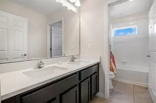 548 Ogelthorpe Dr, Davenport, FL 33897 - Photo 18