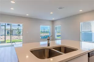 5082 Rain Shadow Dr, Saint Cloud, FL 34772 - Photo 6