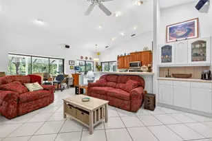 5035 Barrowe Dr, Tampa, FL 33624 - Photo 8
