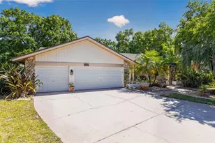 5035 Barrowe Dr, Tampa, FL 33624 - Photo 2