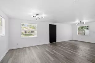 1723 E Idell St, Tampa, FL 33604 - Photo 24