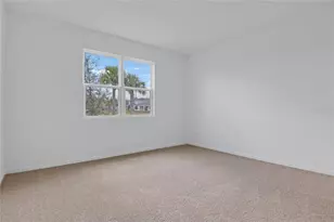 330 Alexandrite St, Deland, FL 32720 - Photo 14