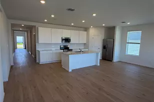 4377 Vibernum Ave, Saint Cloud, FL 34772 - Photo 2
