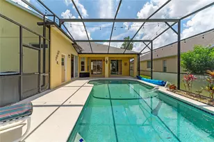 135 Langham Dr, Davenport, FL 33897 - Photo 42