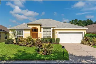 135 Langham Dr, Davenport, FL 33897 - Photo 2
