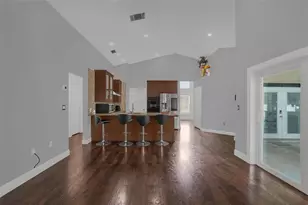 149 Imperial Oak Ct, Davenport, FL 33896 - Photo 4