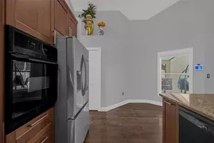 149 Imperial Oak Ct, Davenport, FL 33896 - Photo 6