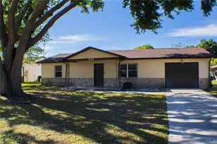 424 Cart Ct, Poinciana, FL 34759 - Photo 2