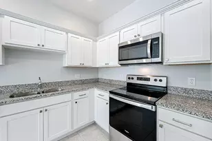 3326 Azolla St, Orlando, FL 32808 - Photo 14