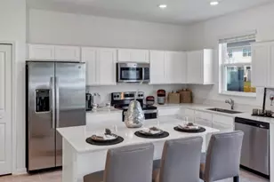 8980 Swing Ln, Davenport, FL 33896 - Photo 2