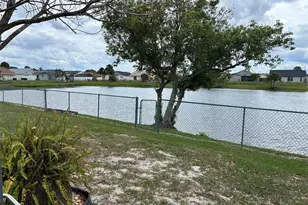 3155 Smoke Signal Cir, Kissimmee, FL 34746 - Photo 20