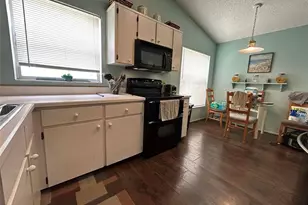 3155 Smoke Signal Cir, Kissimmee, FL 34746 - Photo 8